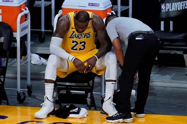 Lebrona olympiáda nezaujíma. Má marketingové povinnosti